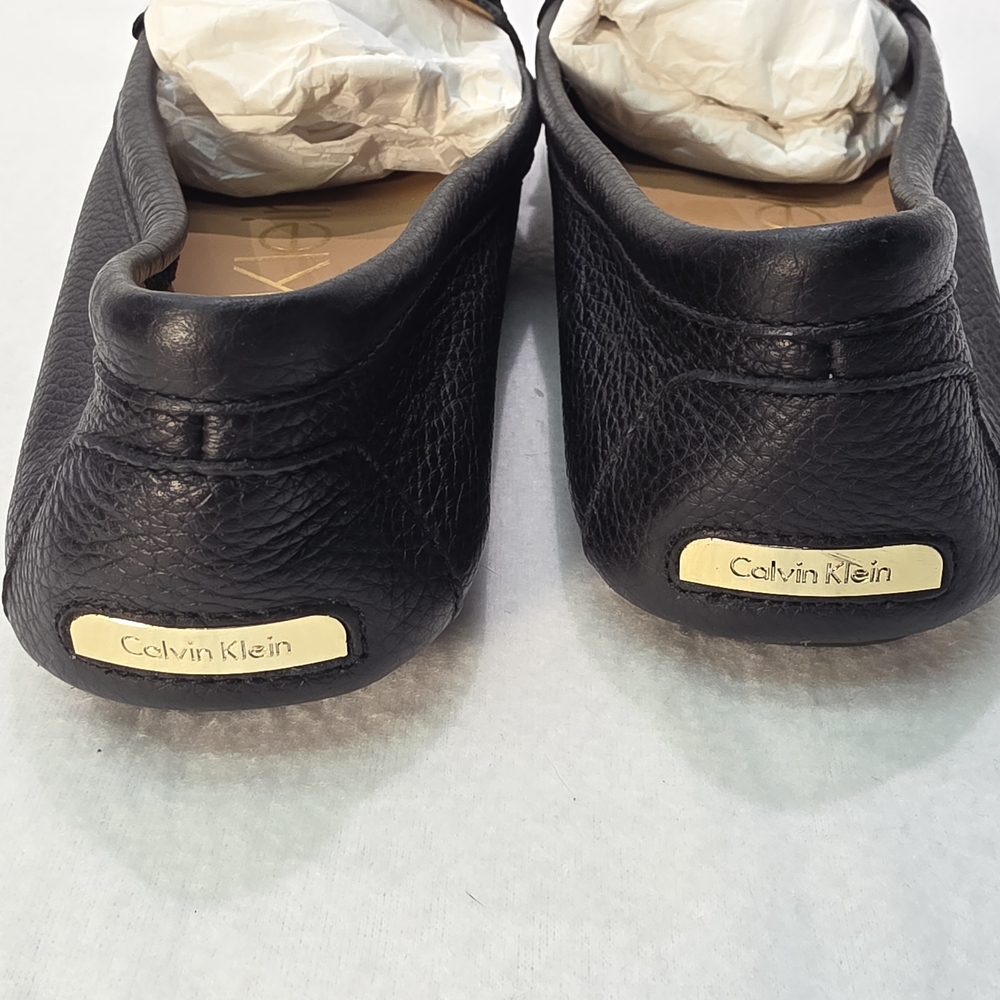 Calvin Klein Womens Black Leather Loafers with Gold Plaque Size 9 NWOT - Picture 4 of 6